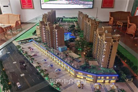 北京湾3室2厅1卫65万房主包费用111m2出售